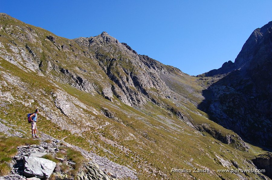 03 Si sale al passo di Cigola.JPG